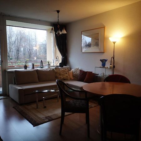 Kaernten Ossiacher See Apartment Zwei Zimmer Ferienwohnung Direkter Seezugang Strand Beheizte Schwimmhalle Bodensdorf Bagian luar foto