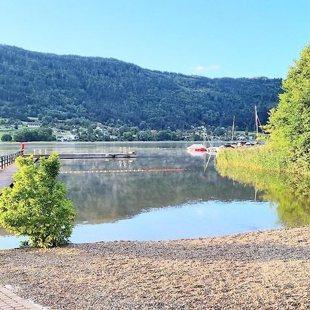 Kaernten Ossiacher See Apartment Zwei Zimmer Ferienwohnung Direkter Seezugang Strand Beheizte Schwimmhalle Bodensdorf Bagian luar foto