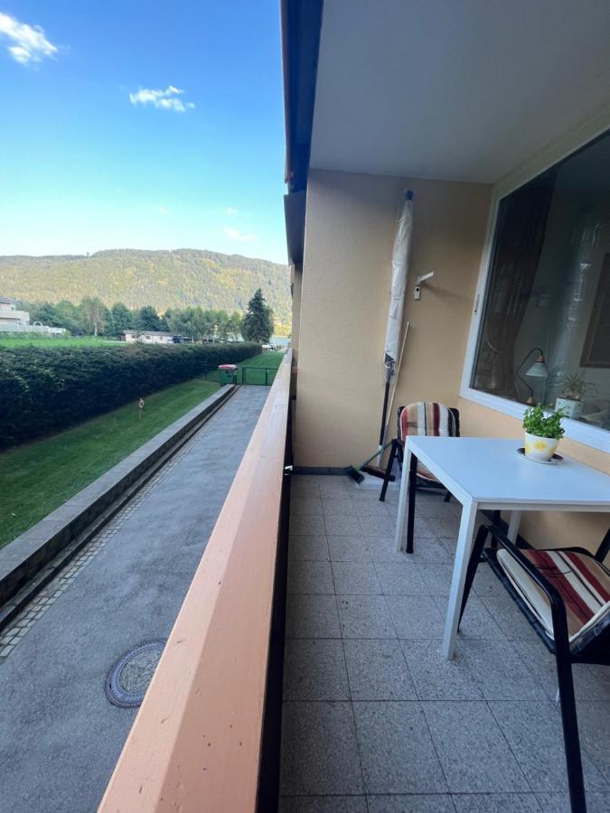 Kaernten Ossiacher See Apartment Zwei Zimmer Ferienwohnung Direkter Seezugang Strand Beheizte Schwimmhalle Bodensdorf Bagian luar foto