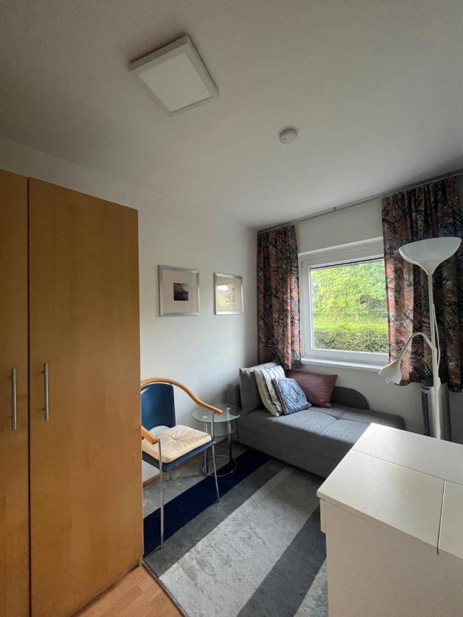 Kaernten Ossiacher See Apartment Zwei Zimmer Ferienwohnung Direkter Seezugang Strand Beheizte Schwimmhalle Bodensdorf Bagian luar foto