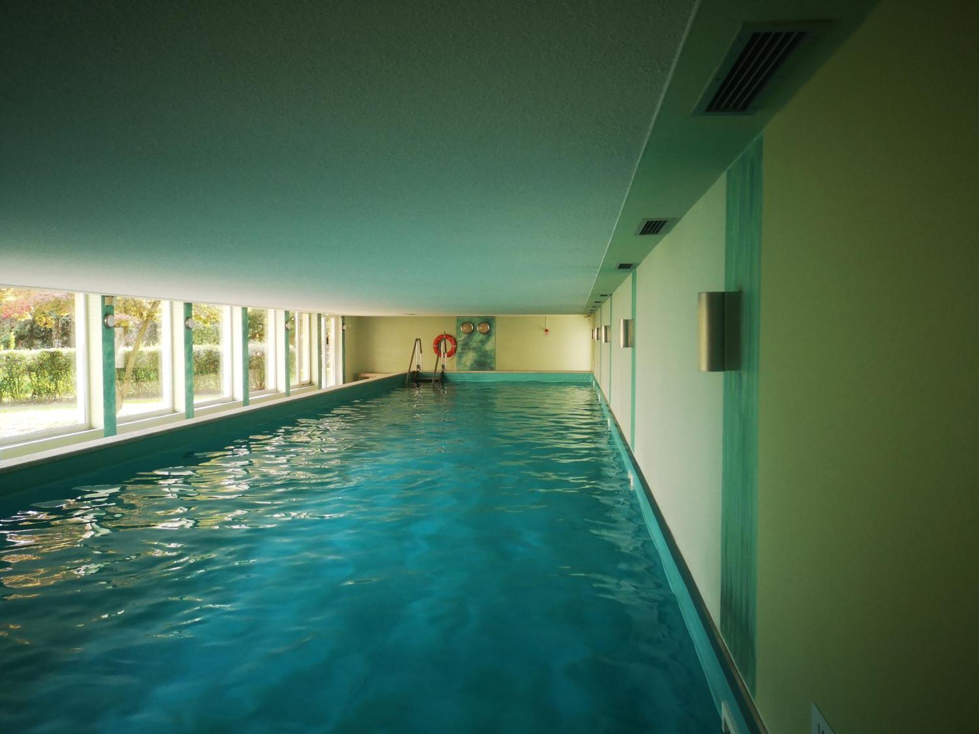 Kaernten Ossiacher See Apartment Zwei Zimmer Ferienwohnung Direkter Seezugang Strand Beheizte Schwimmhalle Bodensdorf Bagian luar foto
